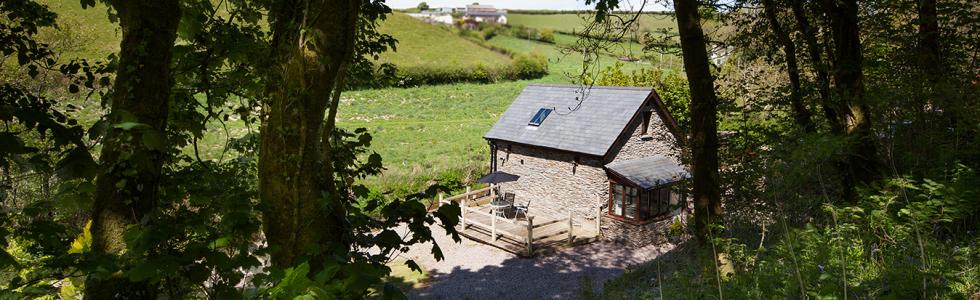 cottage-woods-9f4474a9